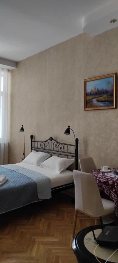Tranquil Apartment In Vake 트빌리시 외부 사진